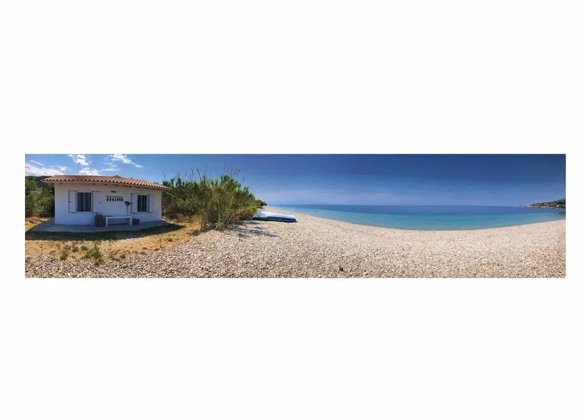 Quiet Little House on the Beach - Image 1
