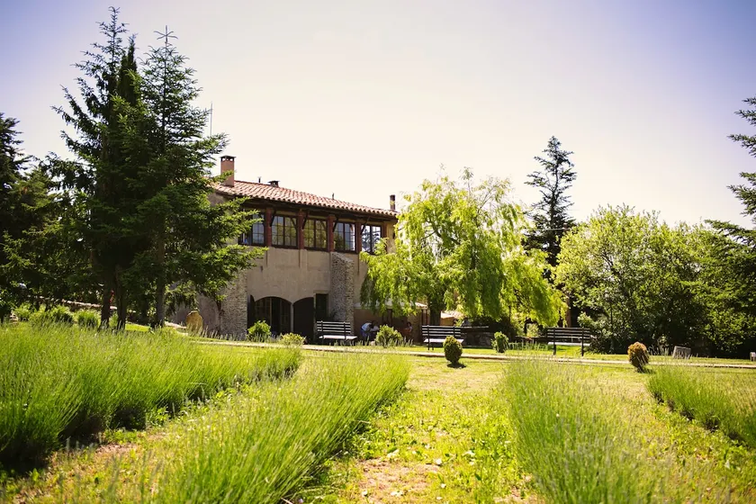 MASIA SERRAVIÑALS - Image 1