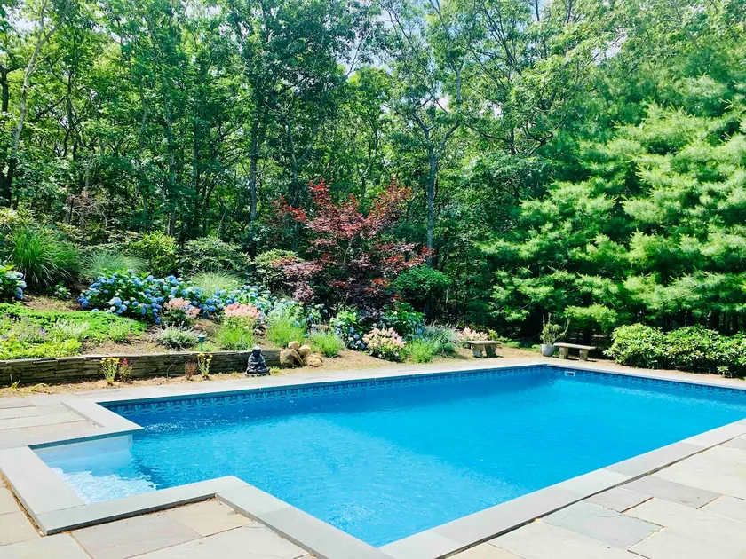 Explore the Water & Woods at a Relaxing Retreat - Image 1