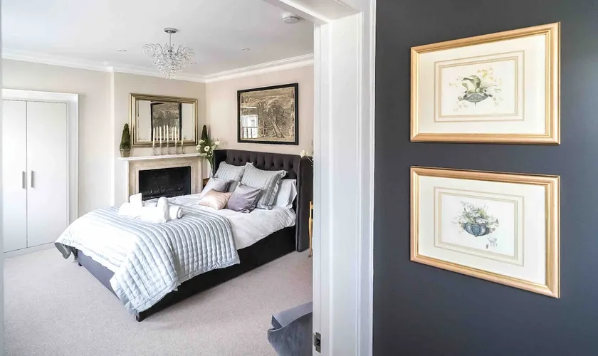 Luxury Romantic City Centre Retreat 5* Location! - Image 1