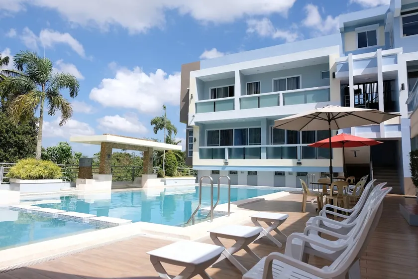 Stevensons Hideaway | Private Resort for 27 pax - Image 1