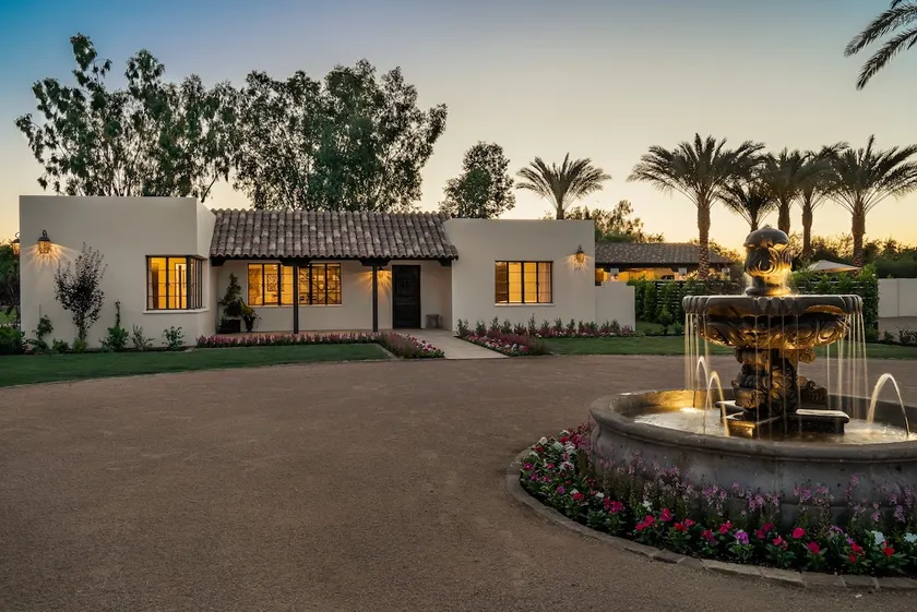 3- Acre Privately Gated Ranch Heated Pool, Outdoor Living - Image 1