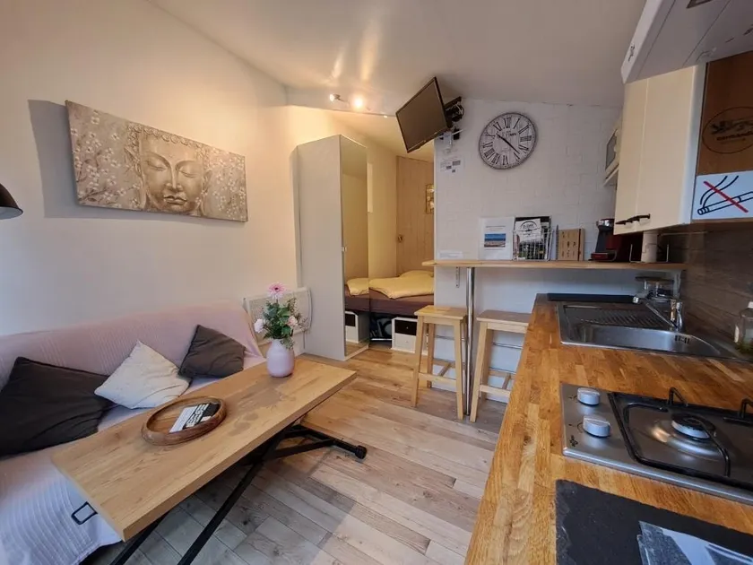 Joli studio au calme dans un jardin privatif - Image 1