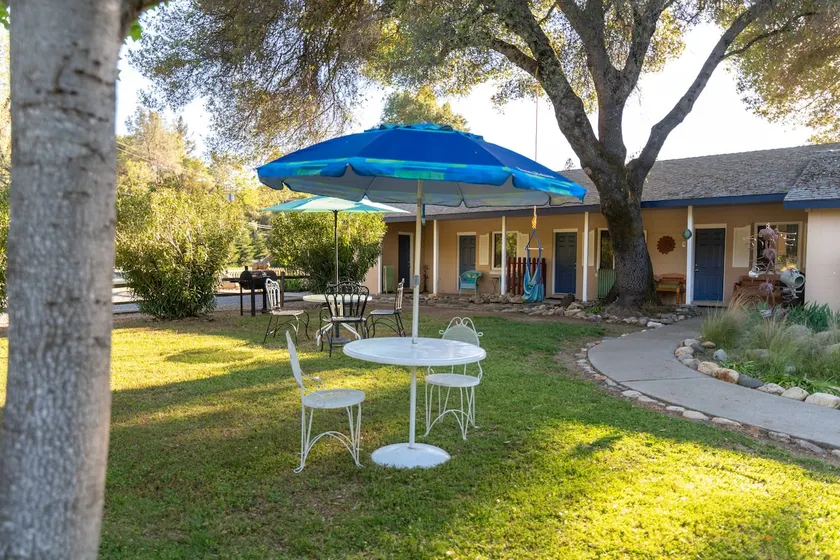 #6 Riverhaus ~ 2 bd Riverfront Coloma 95613 - Image 1