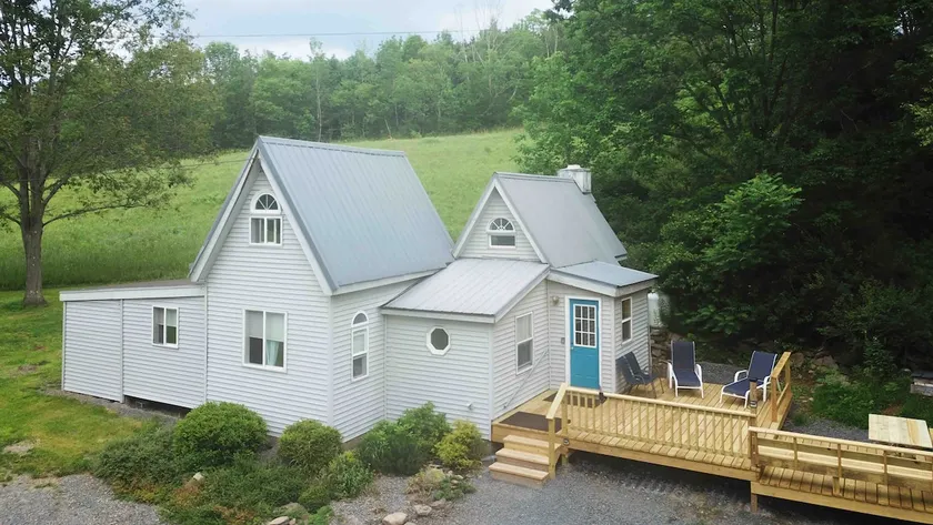 Meadowlark, a delightful and unique Catskill Mountain Cottage. Extraordinary - Image 1