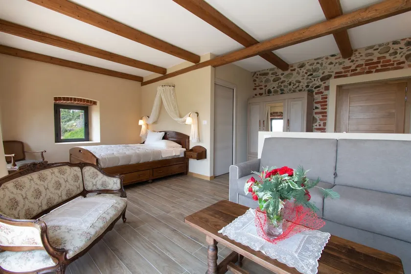 Camelia Suite - Cascina Montiglio - Image 1