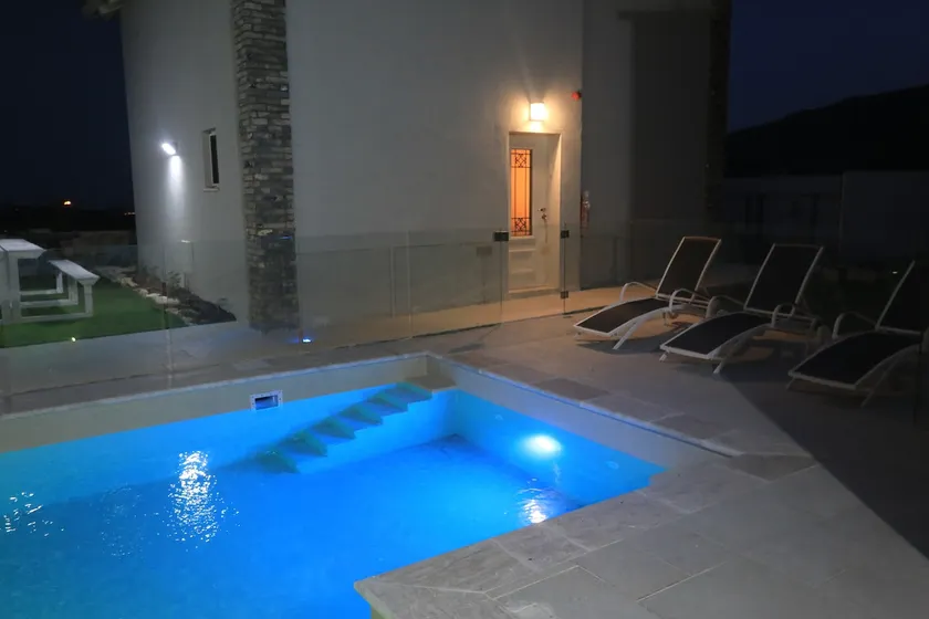 The Edge - Presidential Suite - Image 1