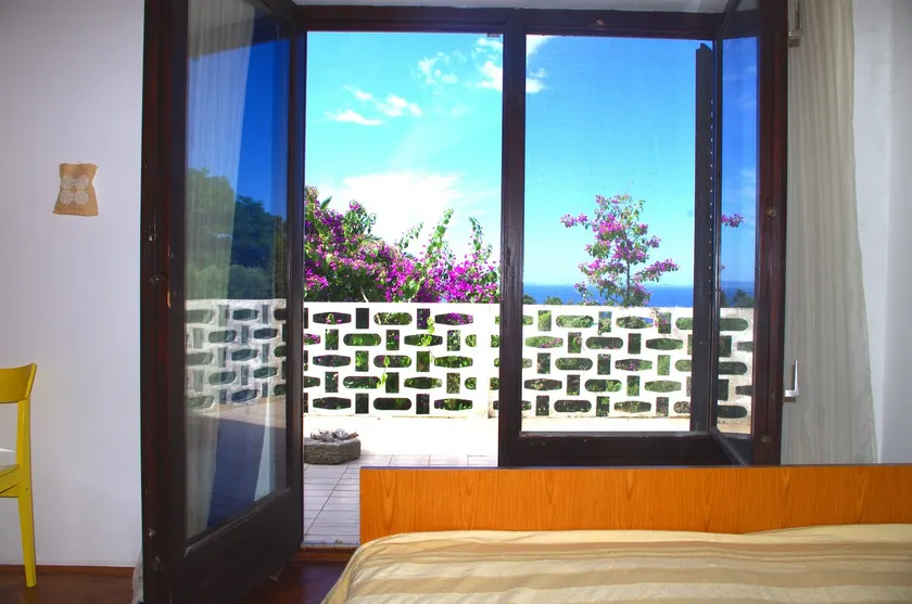 Beautiful Home In Lun - Image 1