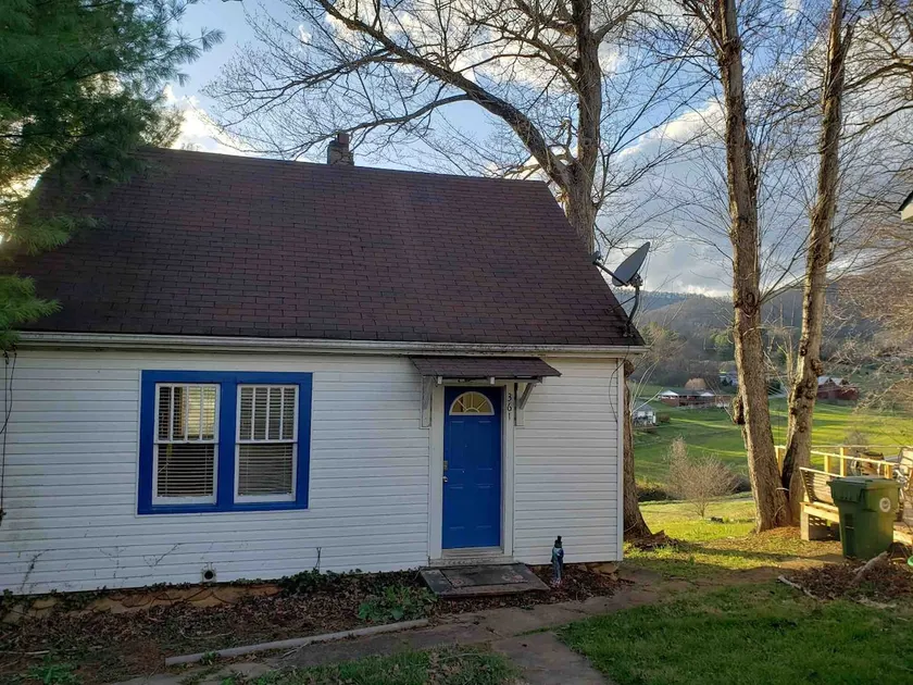 1BR cottage adjacent to Mars Hill University - Image 1
