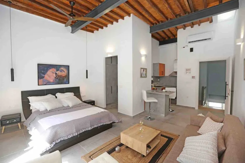 Marilena's Suite - Image 1