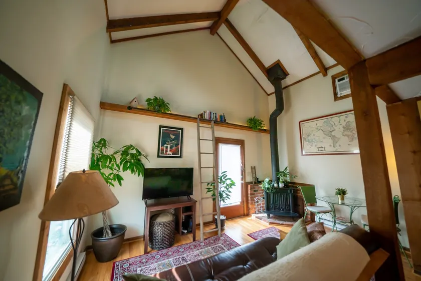 Charming Loft in Historic German Village - Image 1