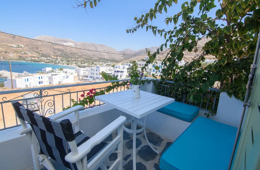xenisis apartments - Image 1
