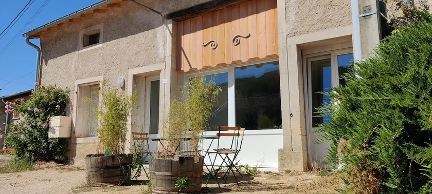 Renovated apartment with two beautiful bedrooms. - Image 1