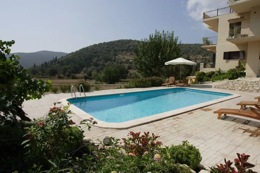Elena's Summer House - Image 1