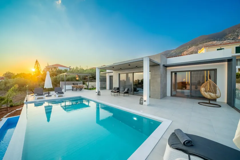 The Dukes Villa - Image 1