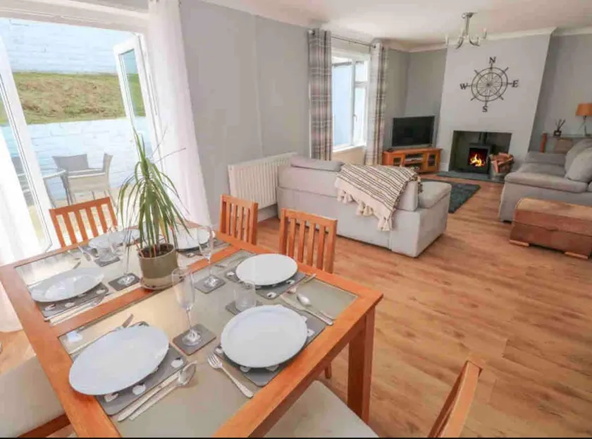 Afan House - Image 1