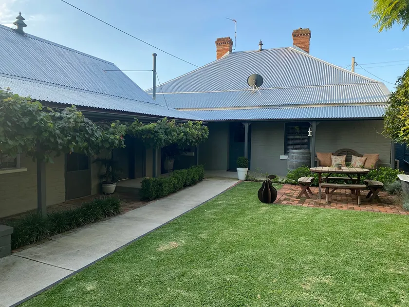 THE STABLE Scone - luxury in the Upper Hunter - Image 1