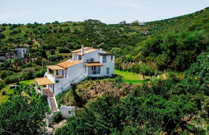 Villa Von Sophia / THE HOUSE - Image 1