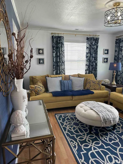 Janice Burrus Cottage, 15 min to beaches - Image 1