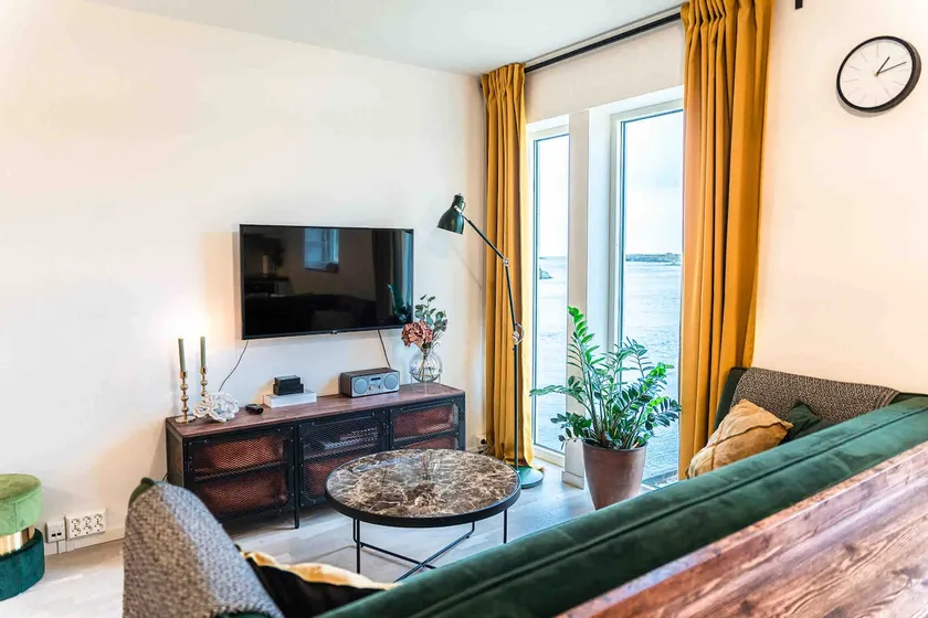 New Åkrahamn coast house - Image 1