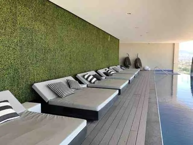 Adamant Leon Executive Loft - Image 1