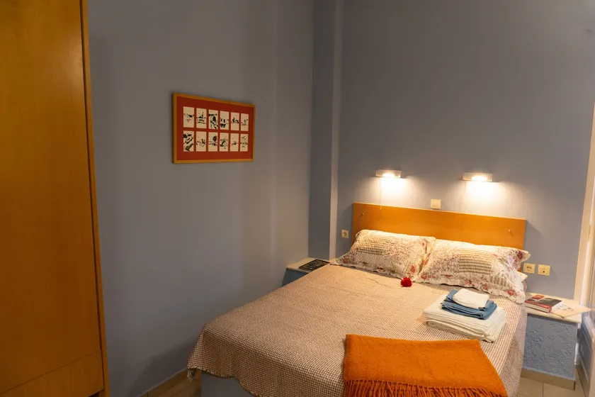 Bright studio near the beach with balcony #3 - Image 1