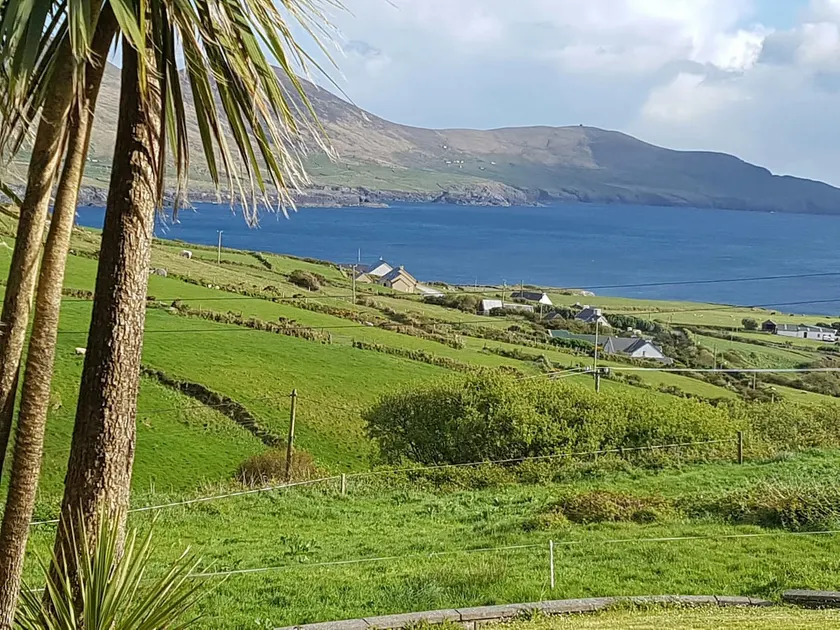 Ballinskelligs Skellig Ring Cottage - Image 1