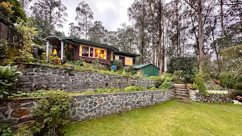 Jacaranda villa ! Beyond imagination ~ - Image 1