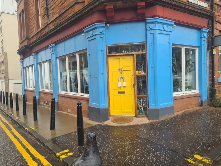 Portobello Charming Seaside 3-BR Holiday Apartment - Image 1
