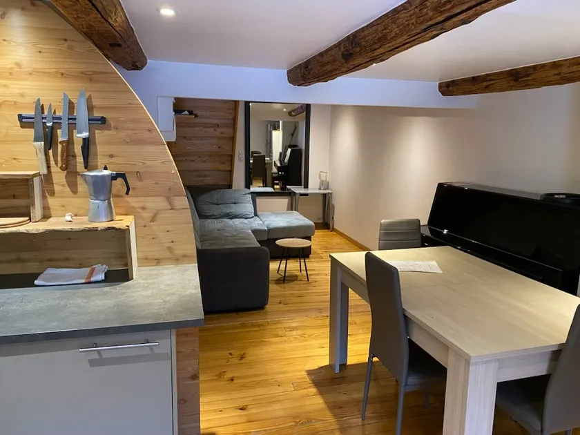 Cozy apartment in detached house - Image 1