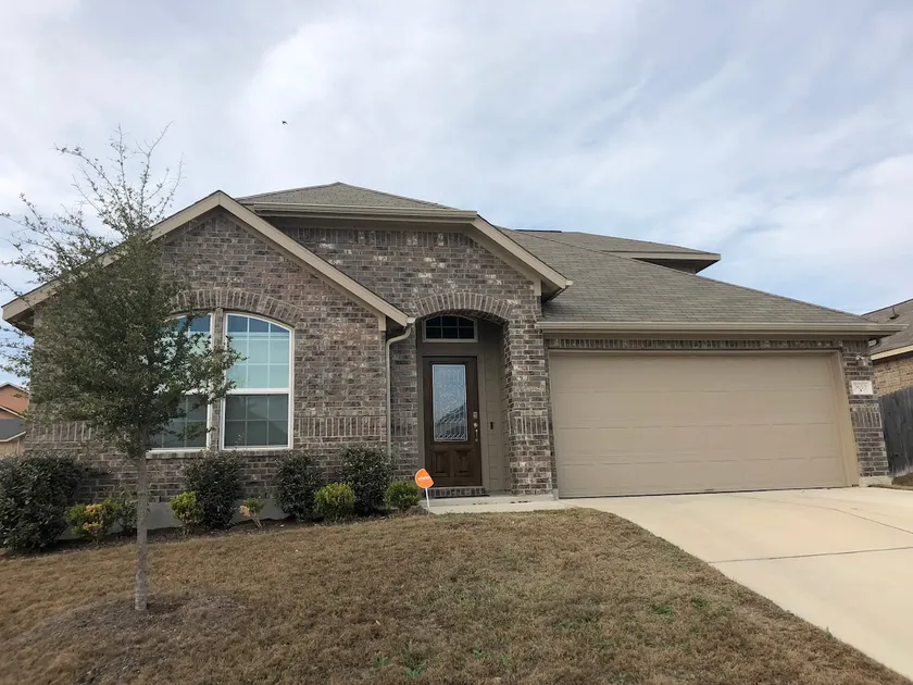 *Roomy Round Rock Retreat with upstairs game loft! - Image 1