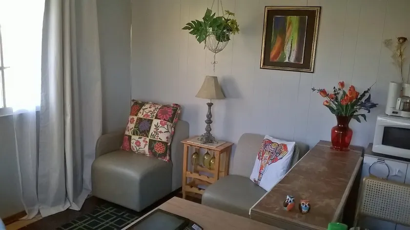 Tiny House Living , ”cozy and colorful” - Image 1