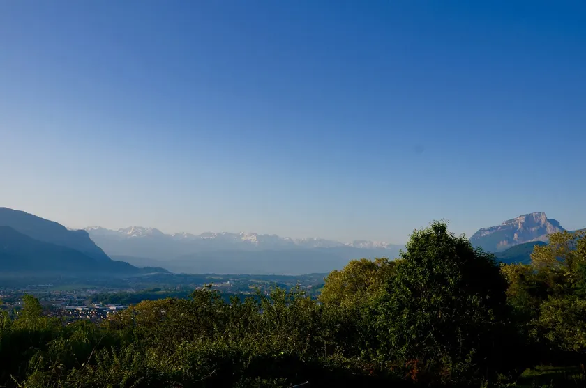 Family Home: Full Nature 7 minutes from Chambéry - Image 1