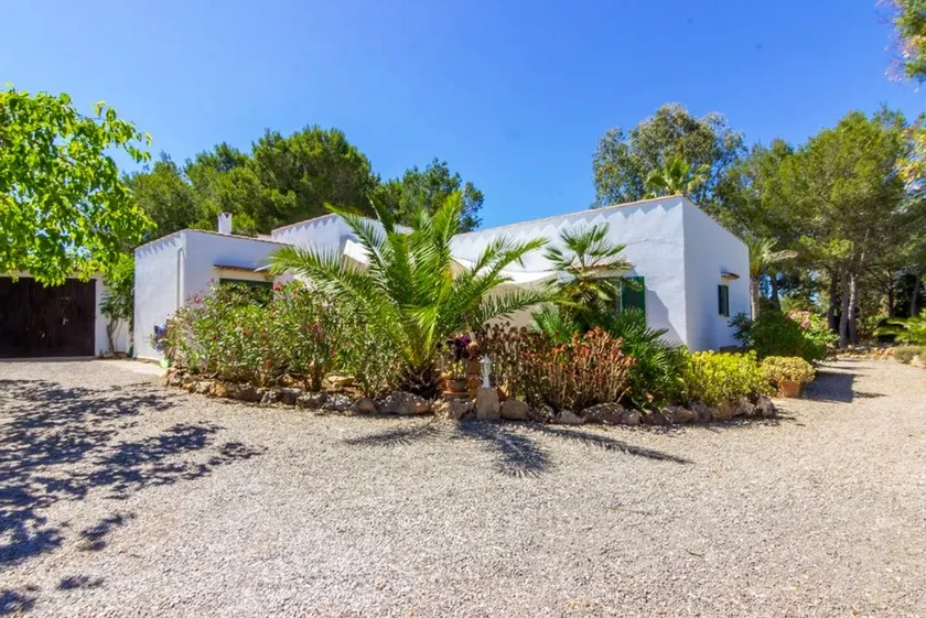 Casa Anfa hideaway, backyard to Es Trenc beach - Image 1