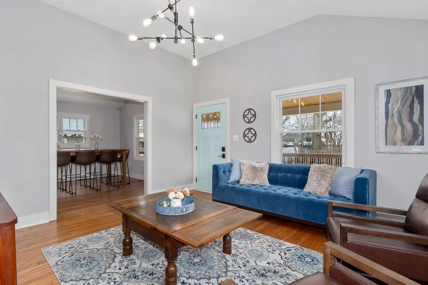 The Uptown House - Image 1