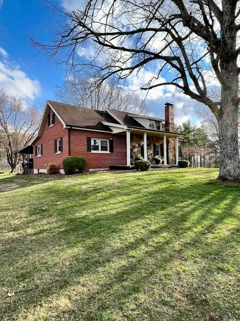 The Home Place Near Flat Lick Falls - Image 1