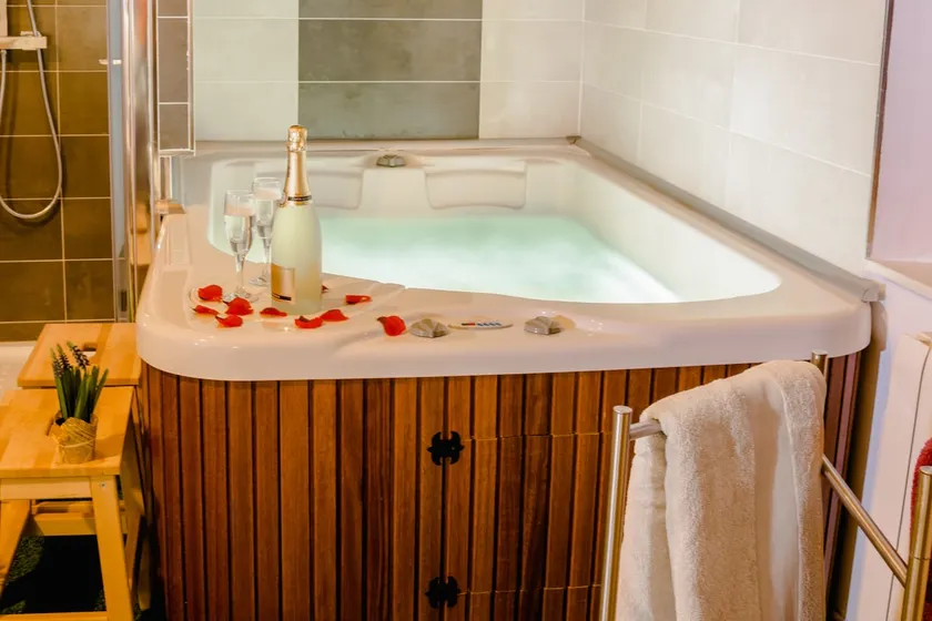 TANTRA Love SPA - Image 1