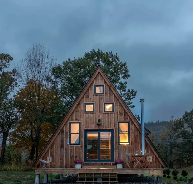 Classic A-Frame with river, mountains, and hot tub - Image 1
