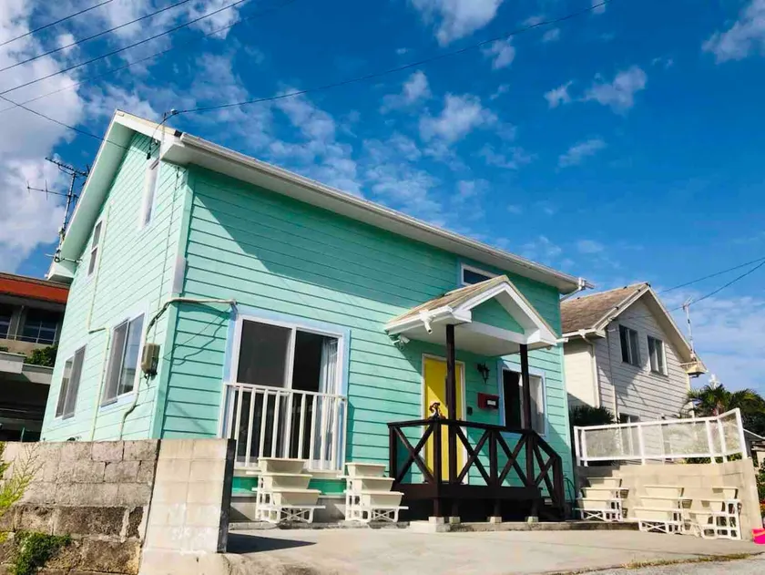 Green House By The Sea - Image 1