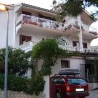 Apartments Varnica - Image 1