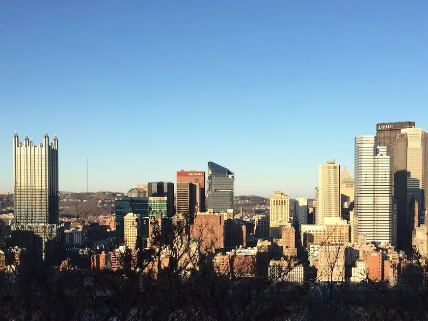 Amazing Home + Private Parking on Mt Washington - Image 1