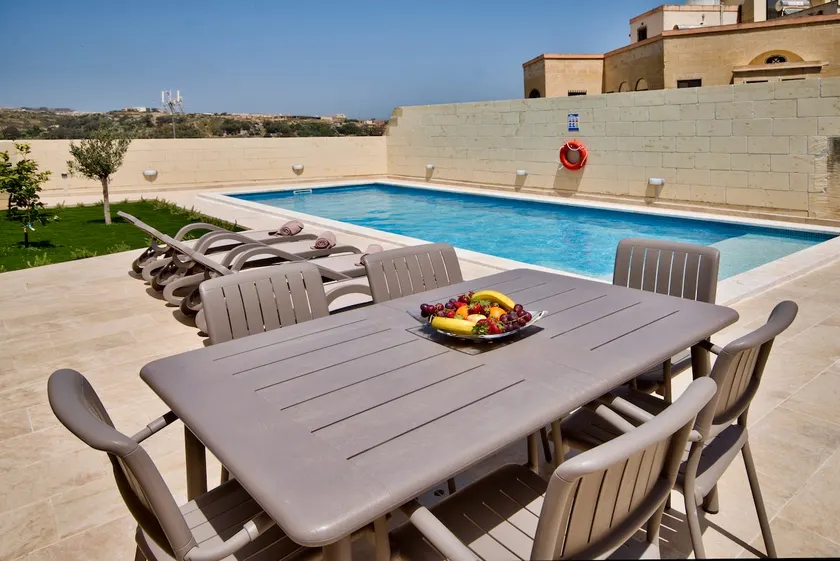 Ta Xandru Holiday Home with pool in Munxar Gozo - Image 1