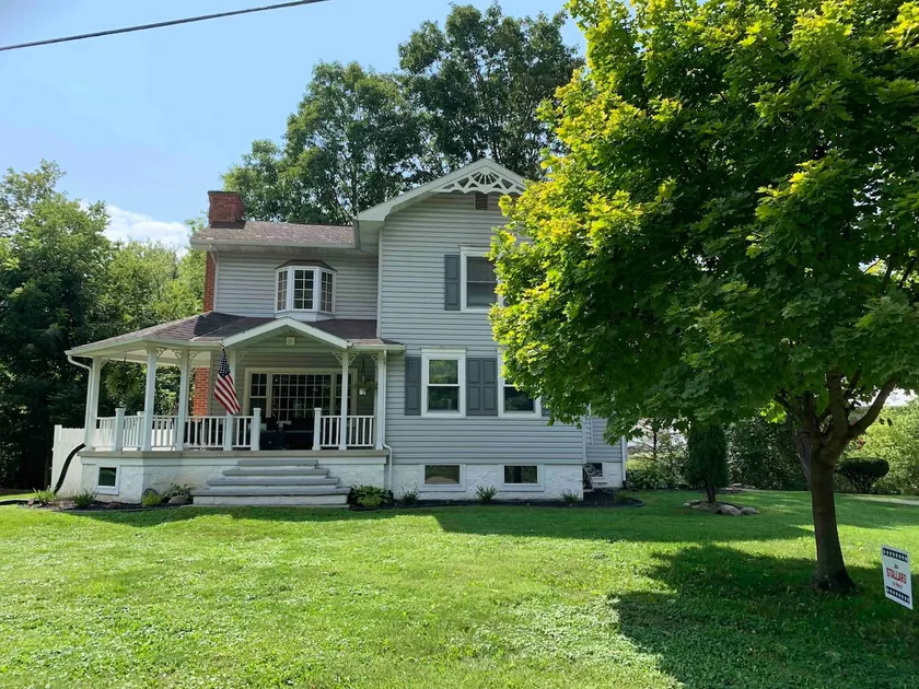 Smokey Run Guest House - Image 1