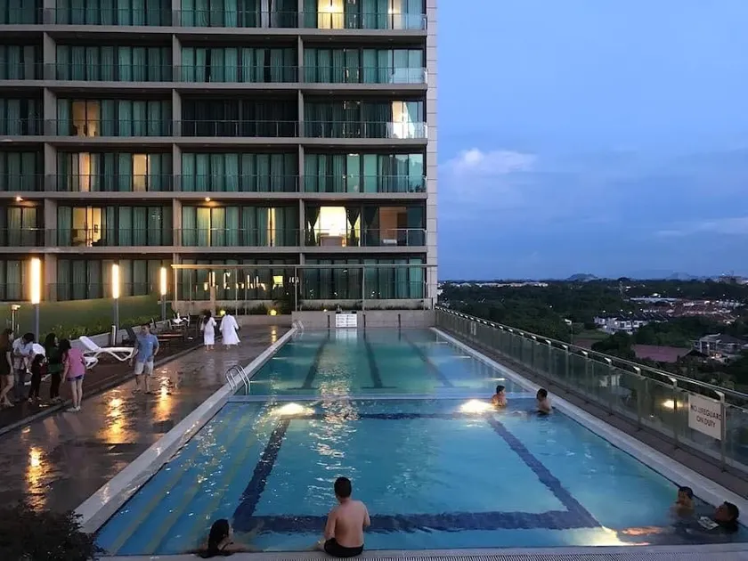 Borneo Home Imperial Suites Kuching Boulevard Mall - Image 1