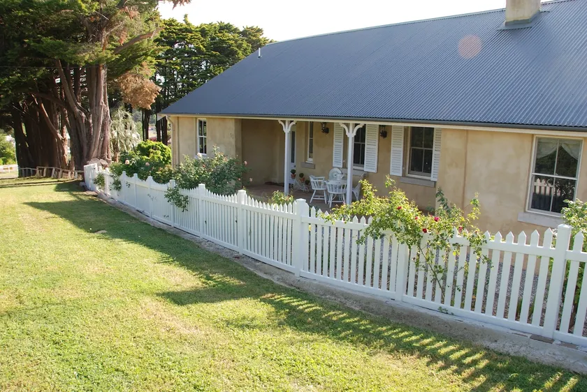 Luxury 3BR Cottage/All Ensuite/Wedding Guest Fave! - Image 1