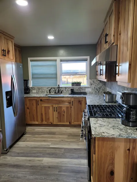 Brand new 2 bedroom 1 bath house with garage - Image 1