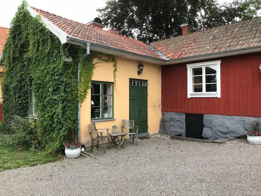 Farmhouse from 1850 centrally located in Sigtuna - Image 1
