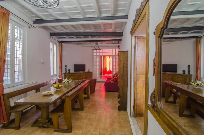 Charming & historical in the heart of Trastevere - Image 1