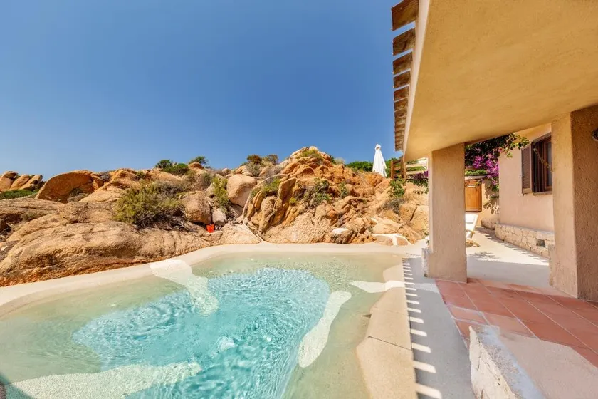Suite Rosa 10 with private idromassage pool - Image 1