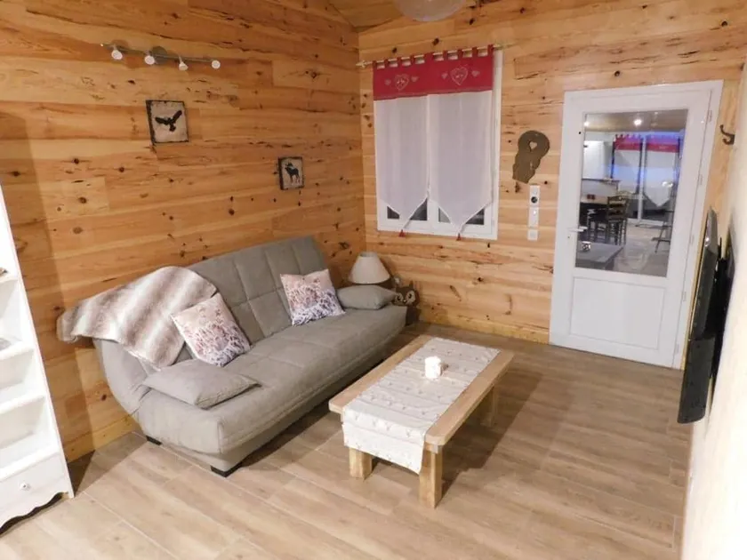 Peaceful accommodation in the countryside (2 to 4 people) - Image 1